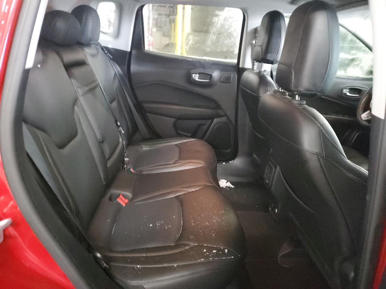 2018 Jeep Compass - Image 10