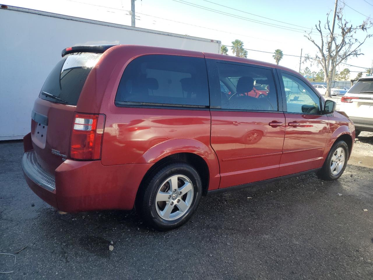 2010 Dodge Caravan - Image 3