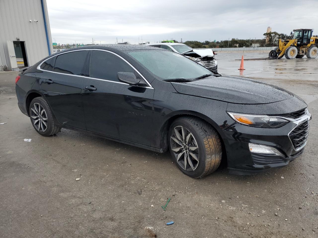2021 Chevrolet Malibu - Image 4