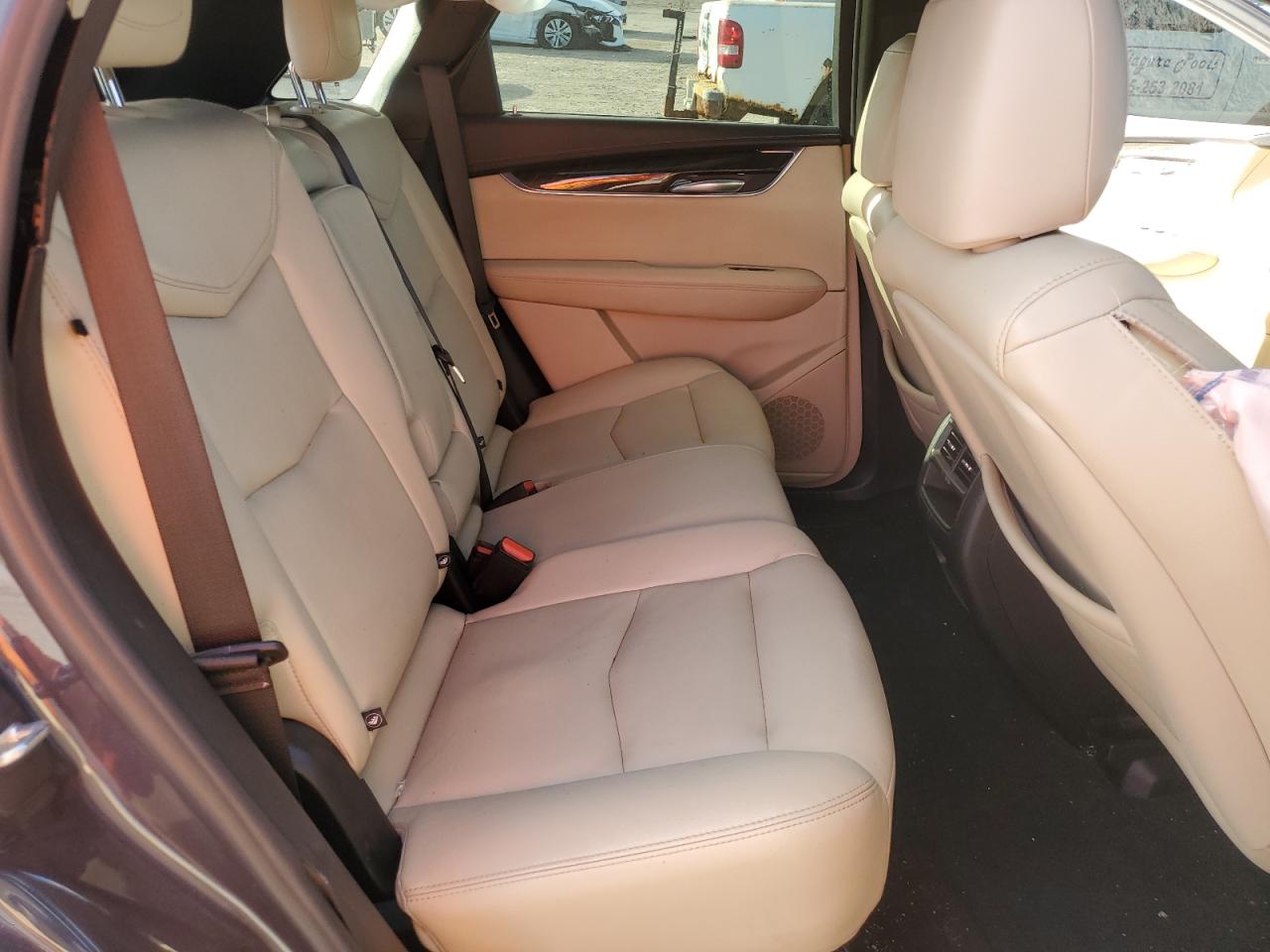 2019 Cadillac XT5 - Image 12