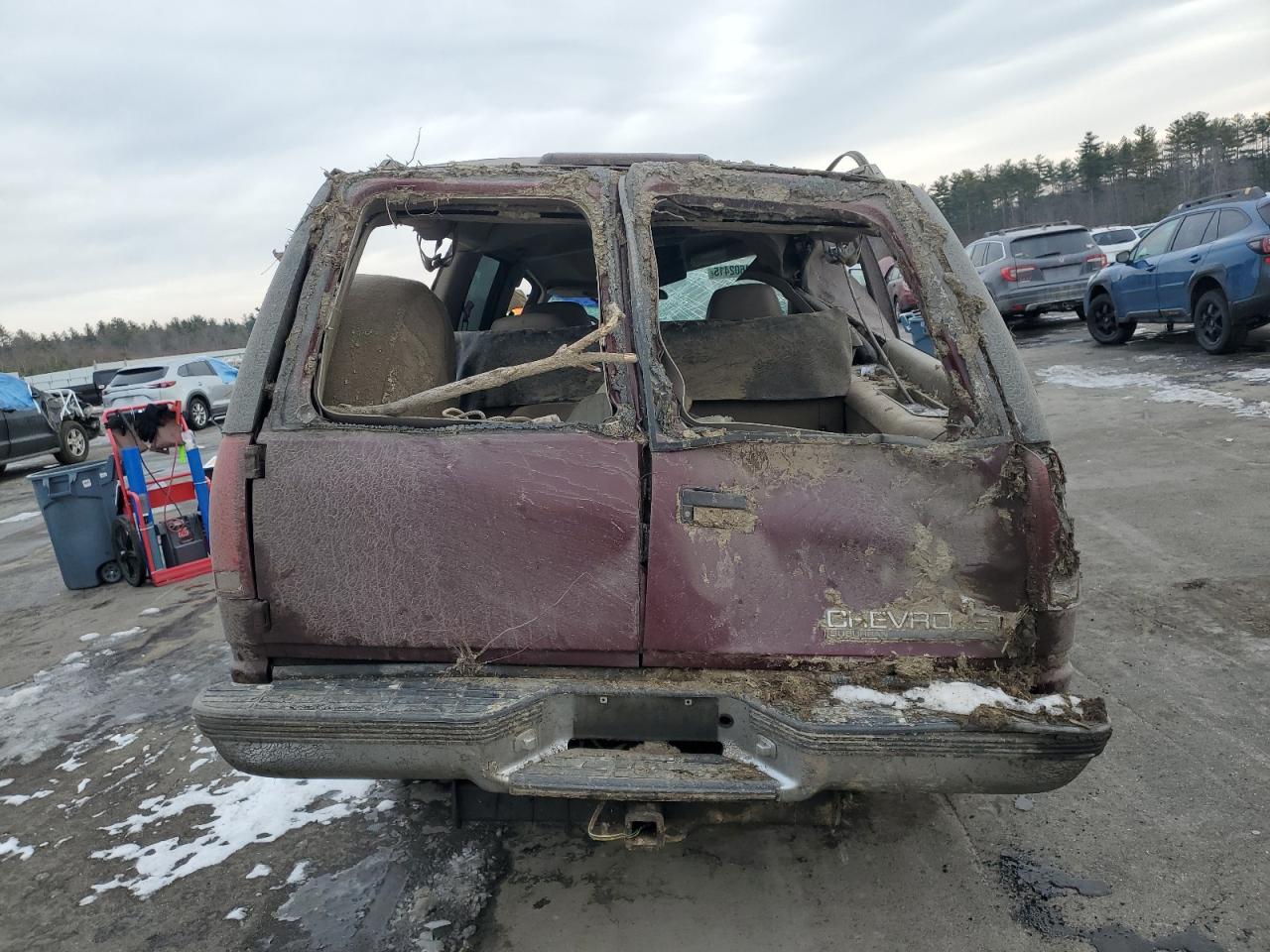 1998 Chevrolet Suburban - Image 6