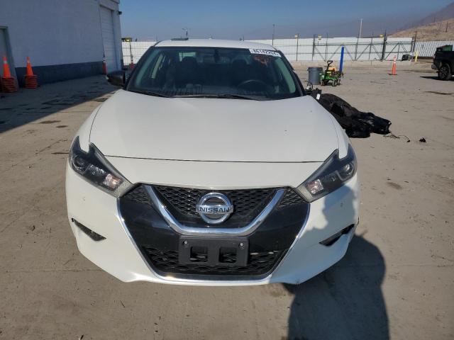  NISSAN MAXIMA 2018 Білий