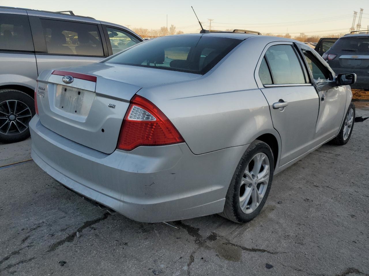 2012 Ford Fusion - Image 3