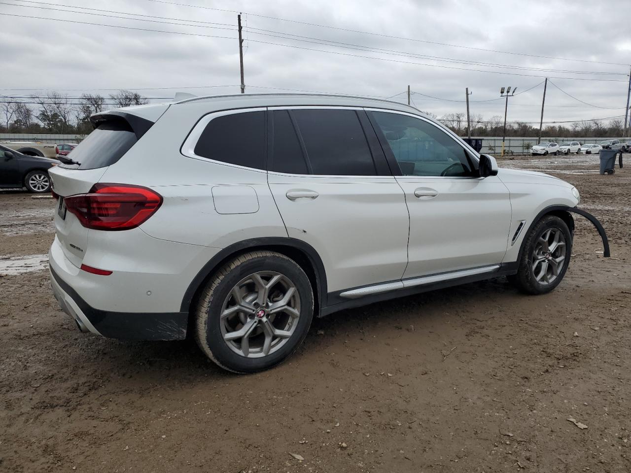 2021 BMW X3 - Image 3