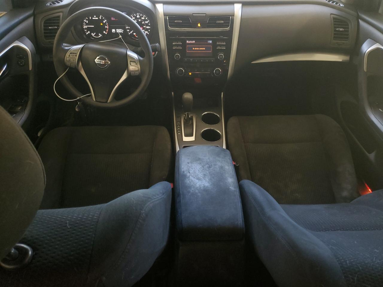 2015 Nissan Altima - Image 8