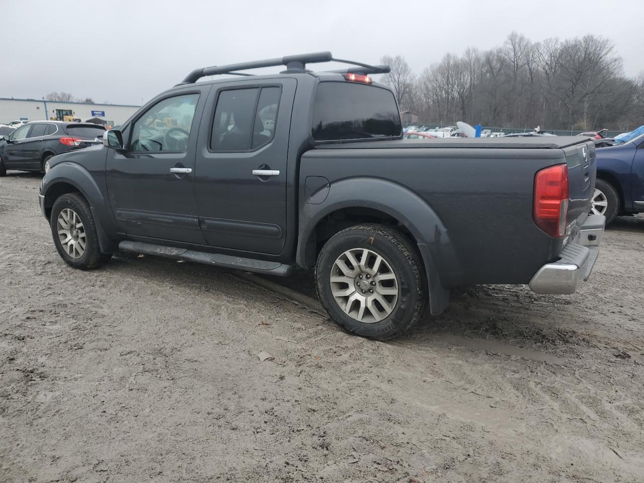 2012 Nissan Navara (Frontier) - Image 2