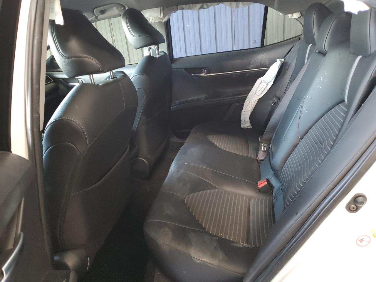 2018 Toyota Camry - Image 10