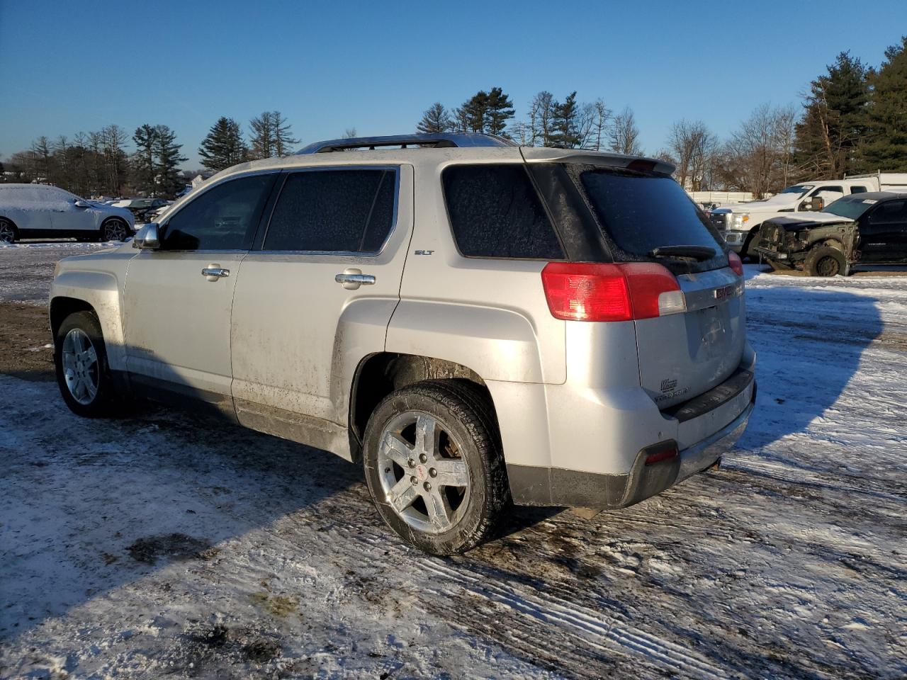 2013 GMC Terrain - Image 2