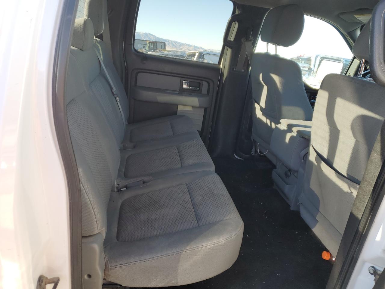 2013 Ford F-150 - Image 10