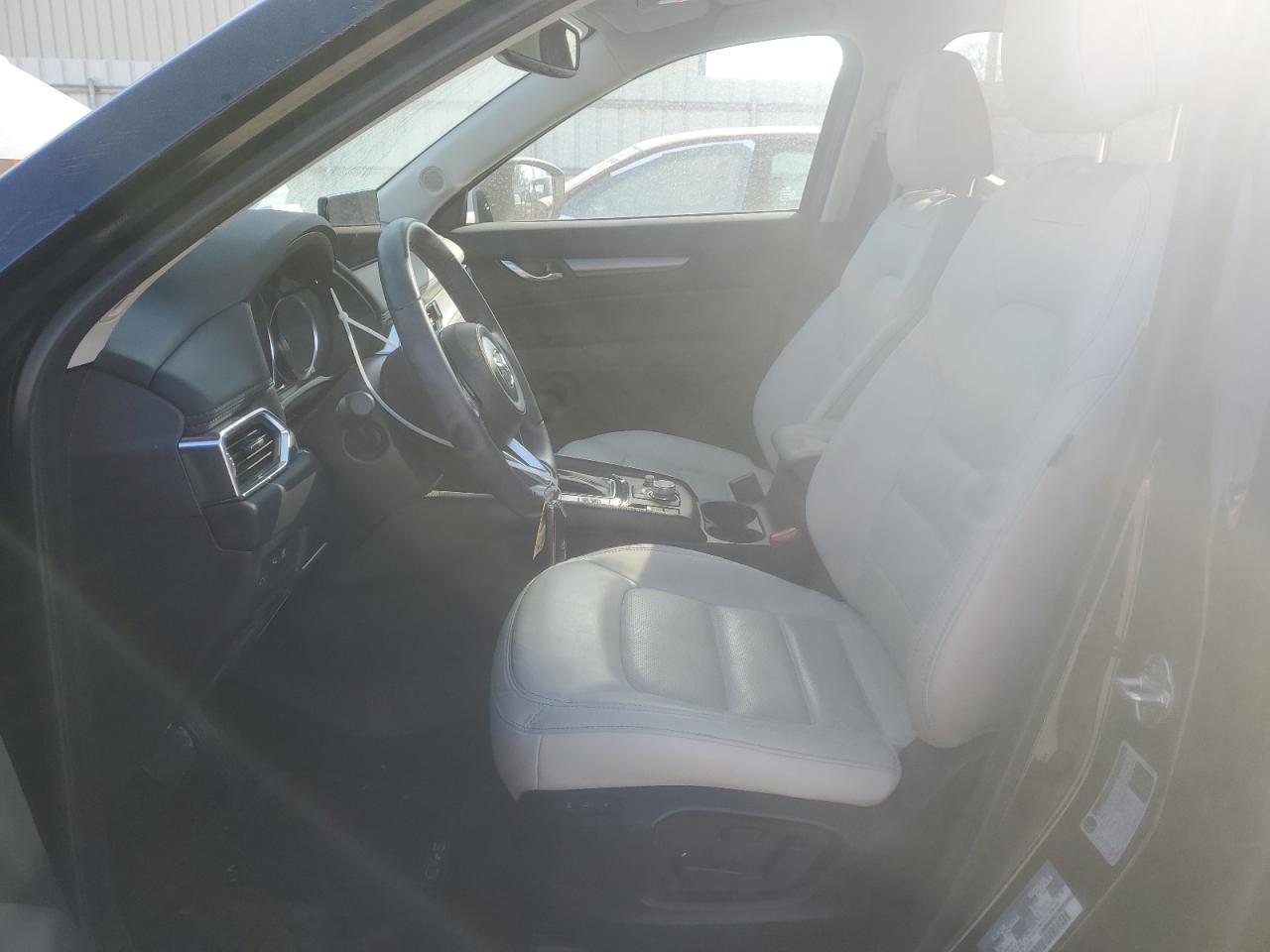 2023 Mazda CX-5 - Image 7