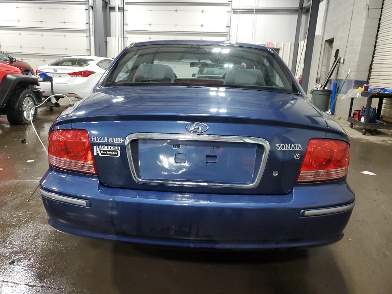 2005 Hyundai Sonata - Image 6