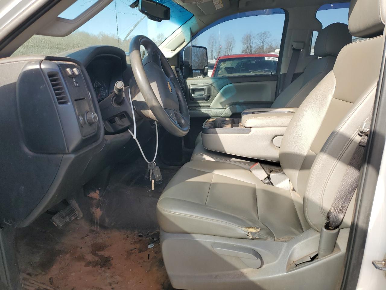 2019 Chevrolet Silverado - Image 7