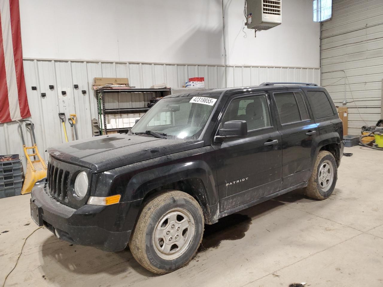2017 Jeep Liberty (Patriot) - Image 1