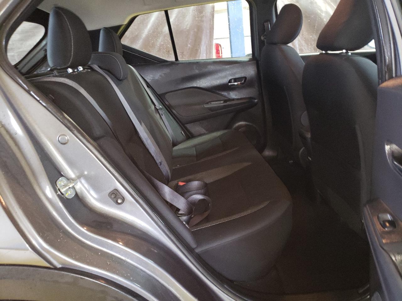 2020 Nissan Kicks - Image 11