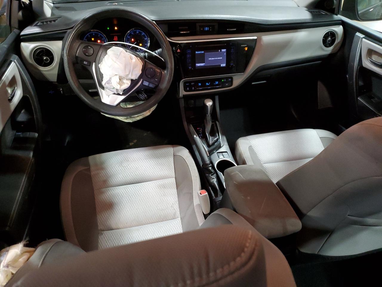 2017 Toyota Corolla - Image 8