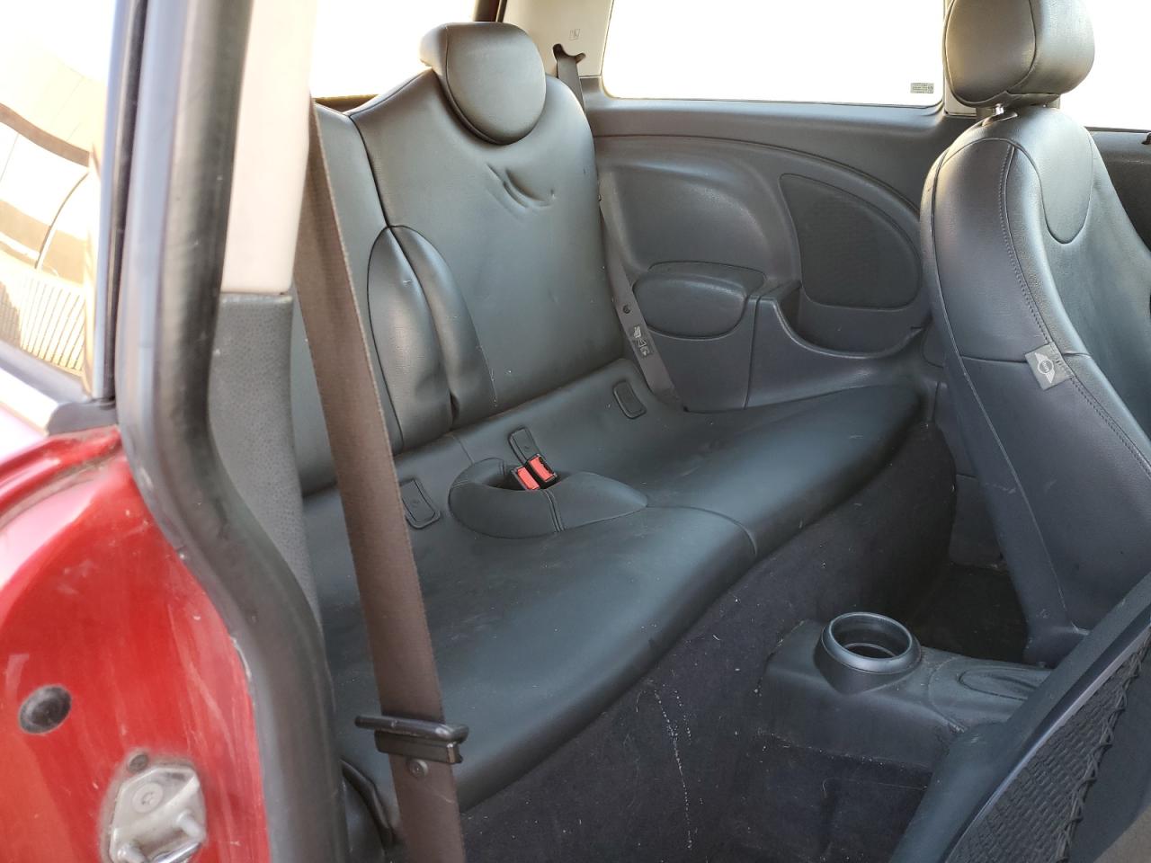 2006 MINI Cooper - Image 11