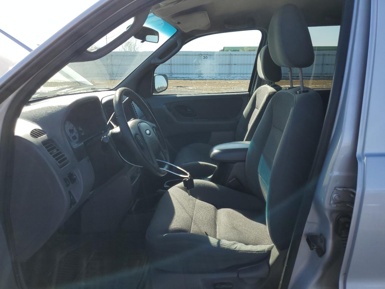 2002 Ford Escape - Image 7