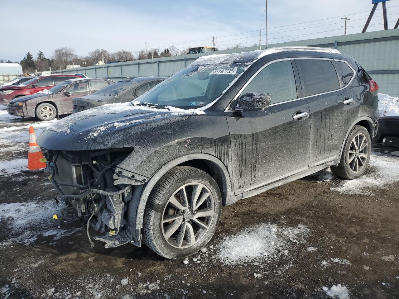 2018 Nissan Rogue - Image 1