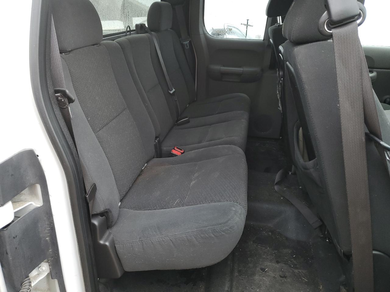 2009 Chevrolet Silverado - Image 10