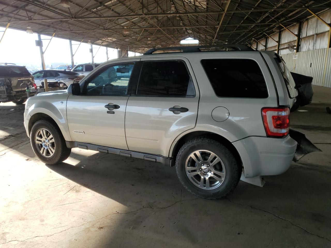 2008 Ford Escape - Image 2