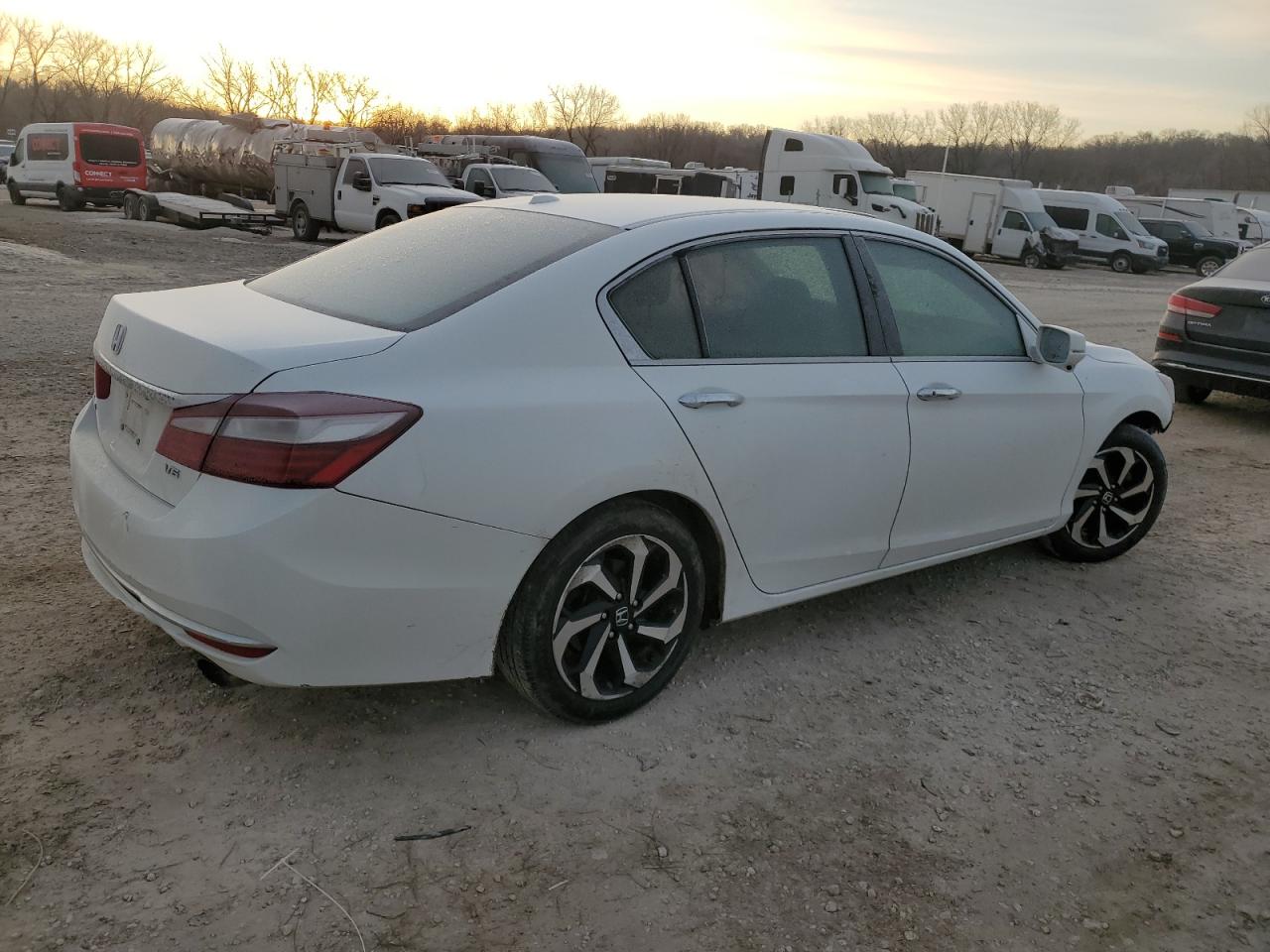 2017 Honda Accord - Image 3
