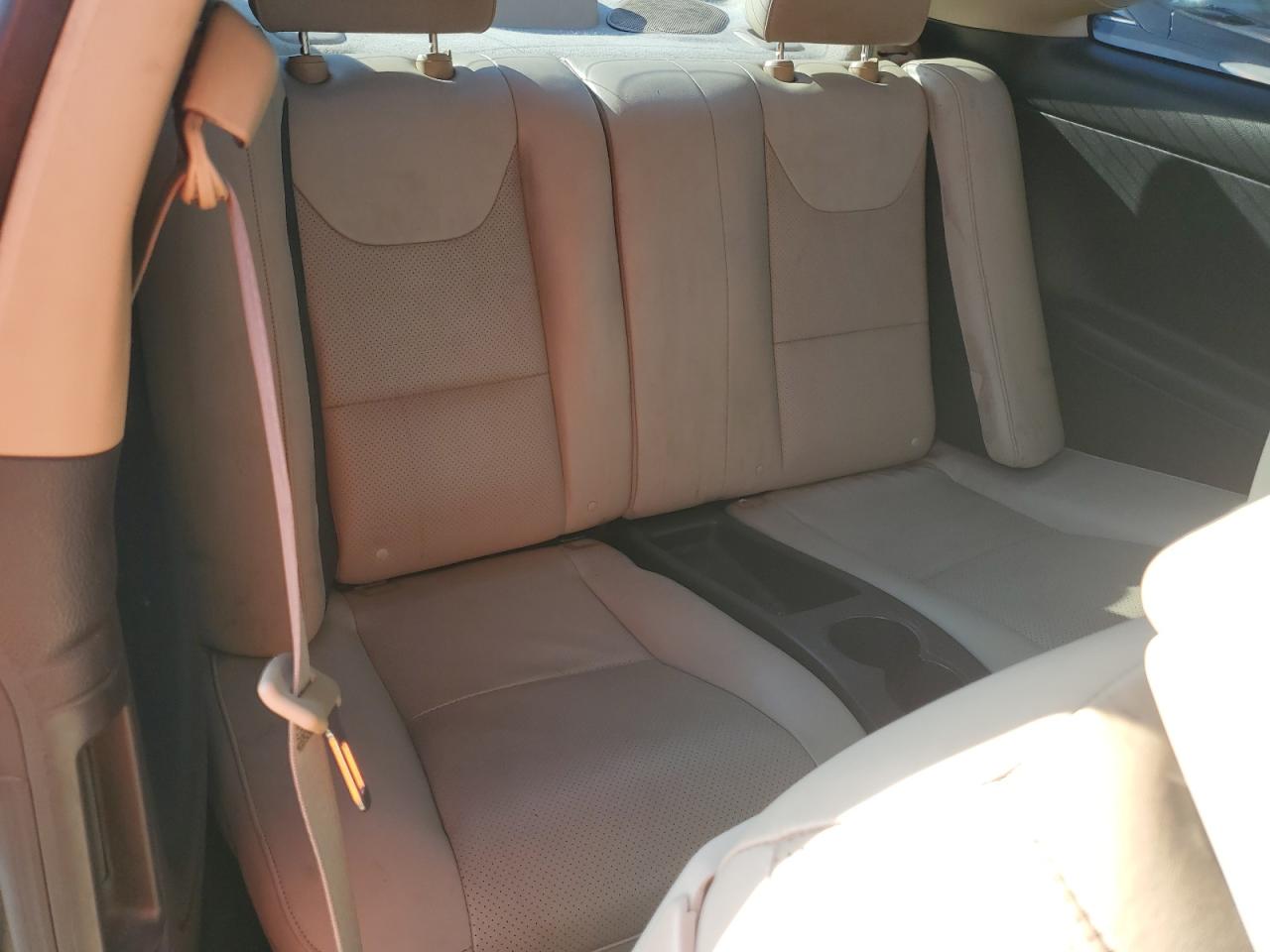 2008 Pontiac G6 - Image 10