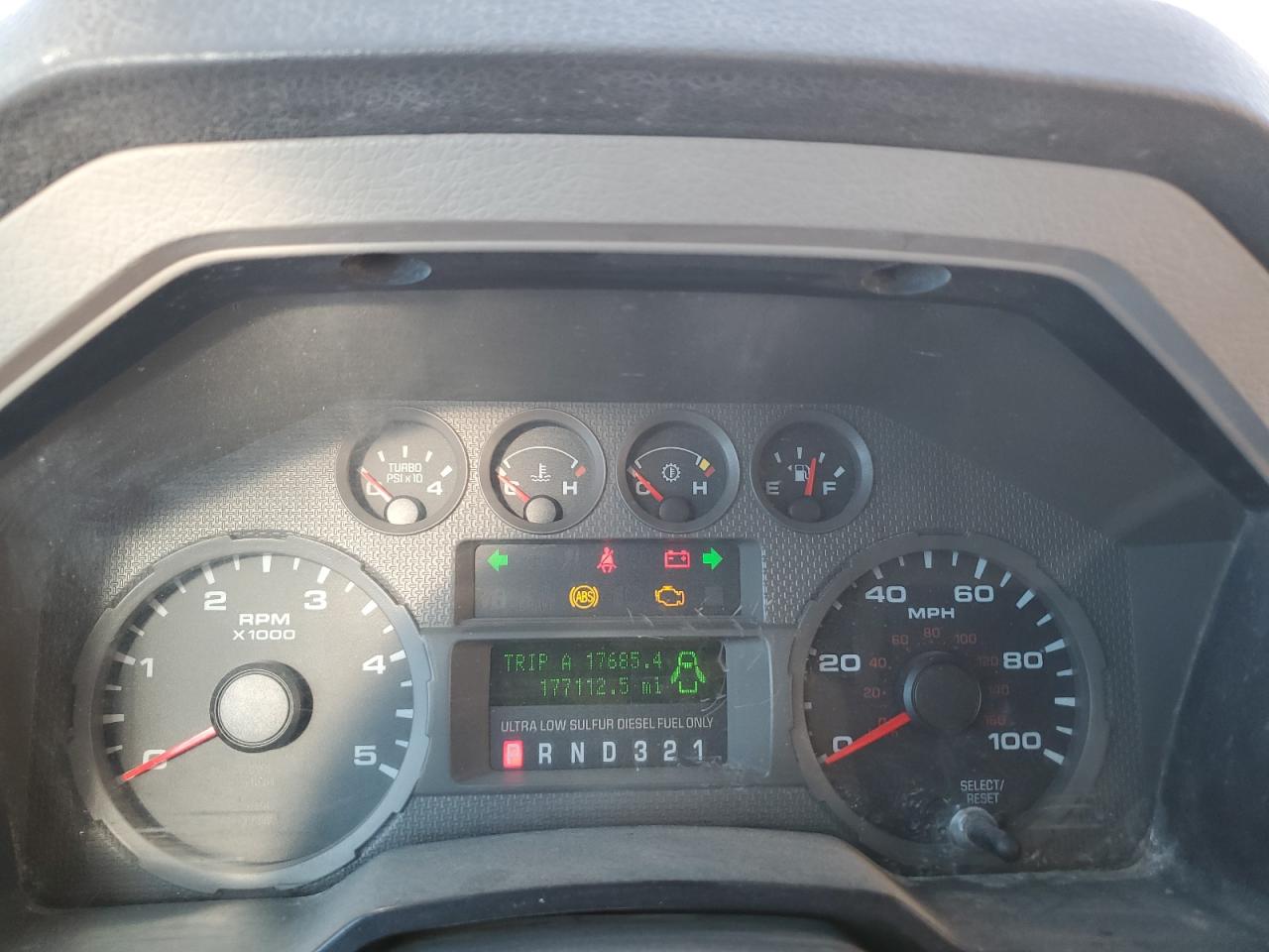 2008 Ford F350 - Image 9