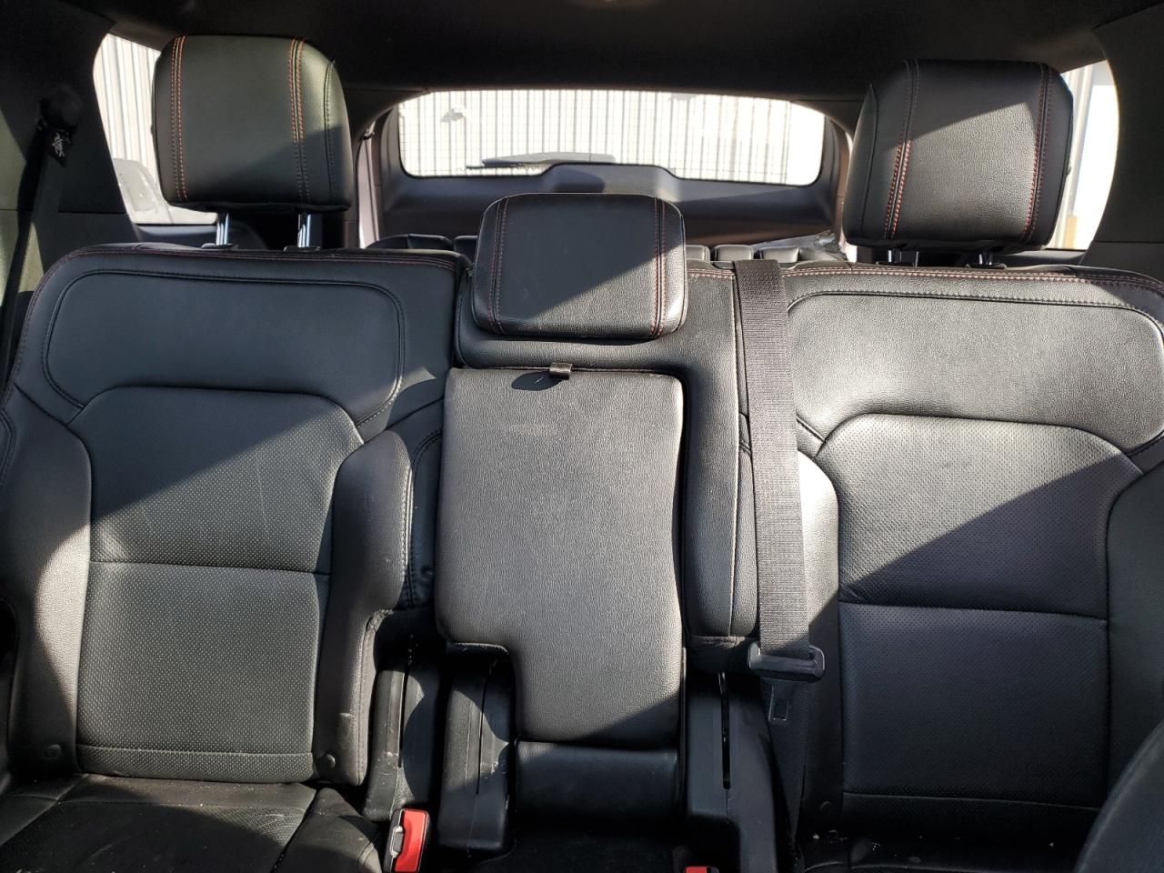 2018 Ford Explorer - Image 10