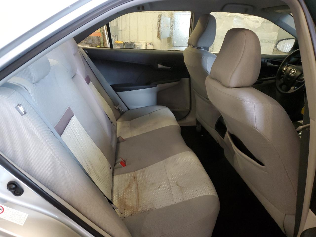 2012 Toyota Camry - Image 10