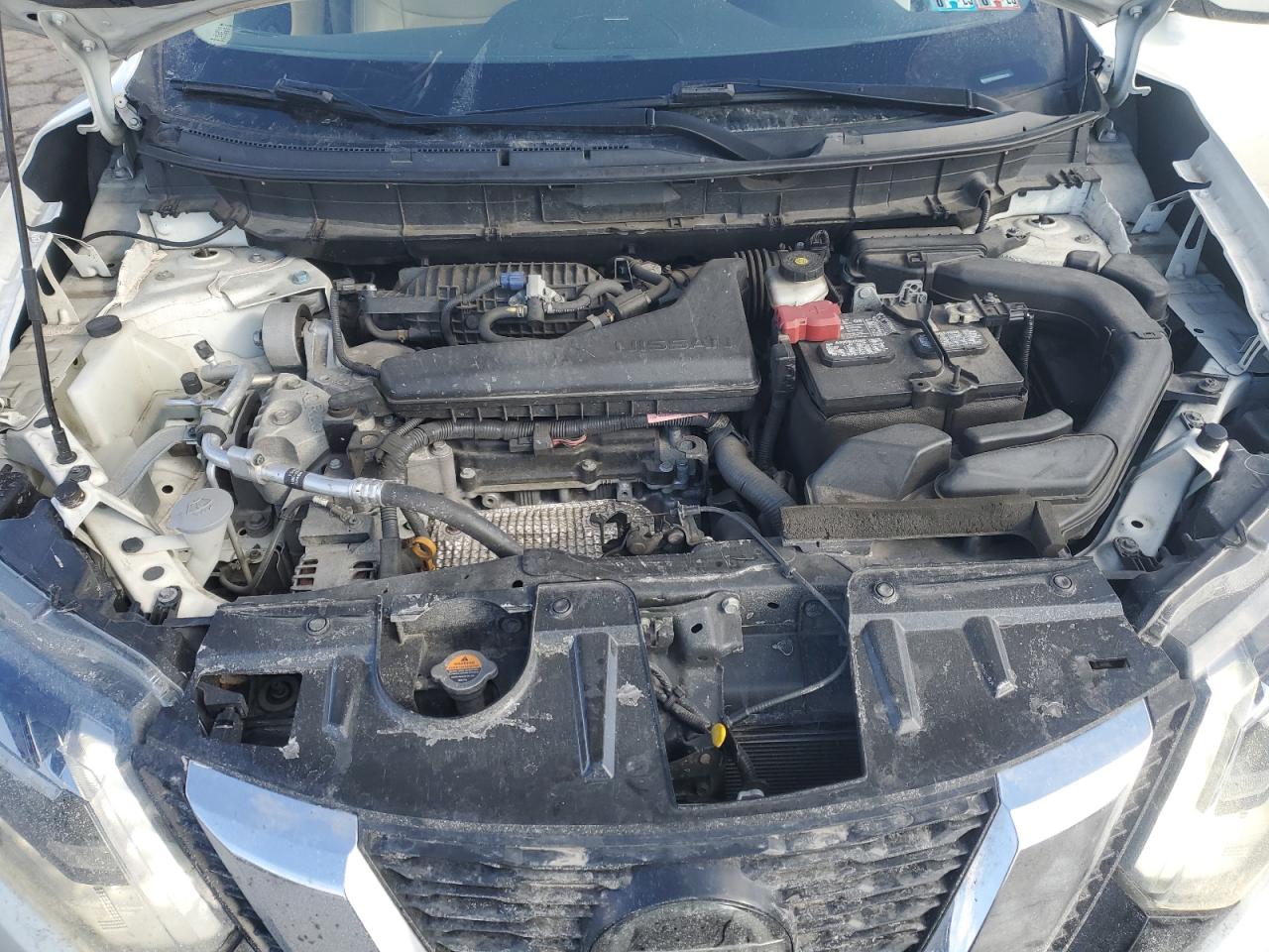 2018 Nissan Rogue - Image 14