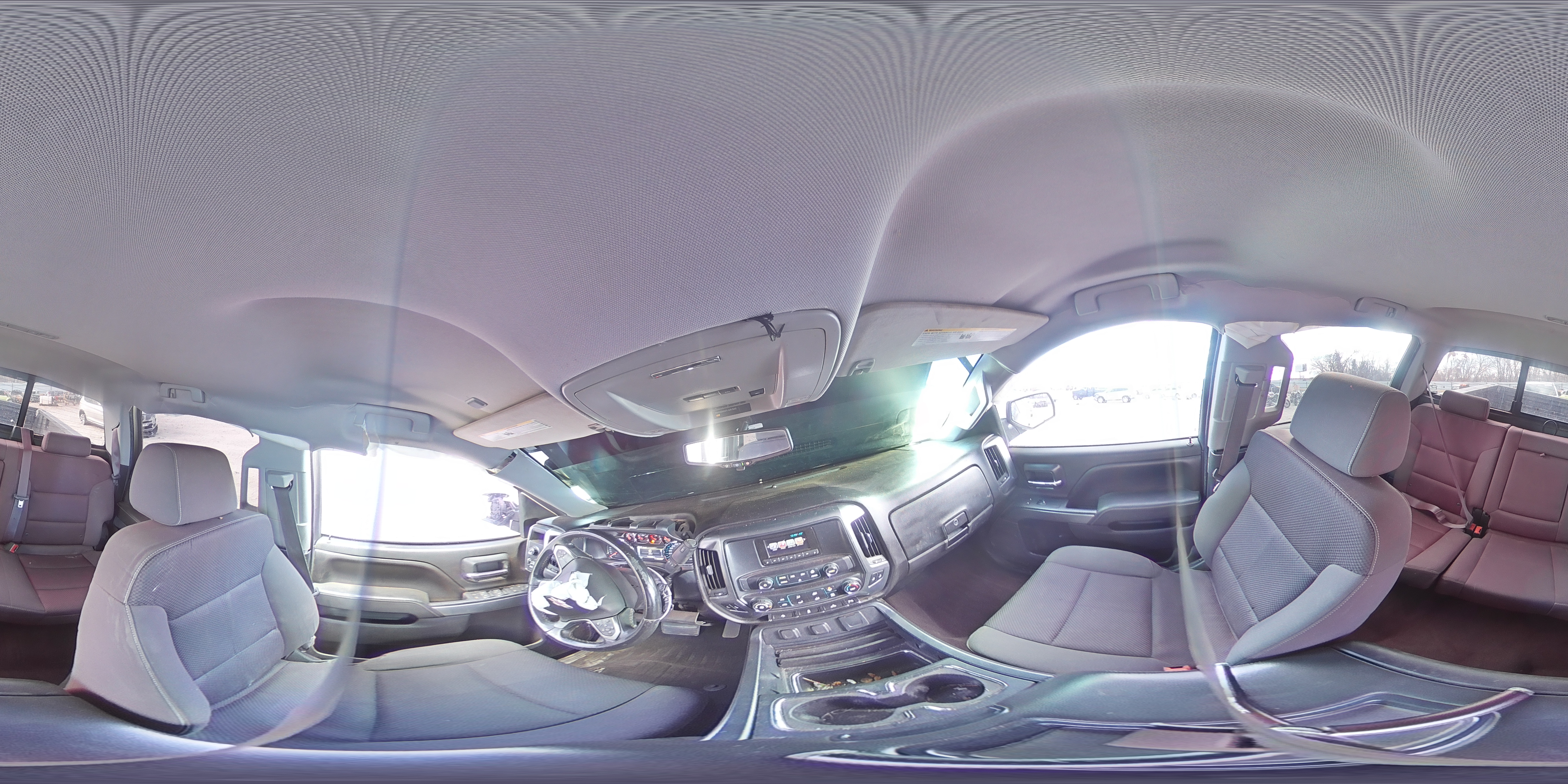 2015 Chevrolet Silverado - Image 13