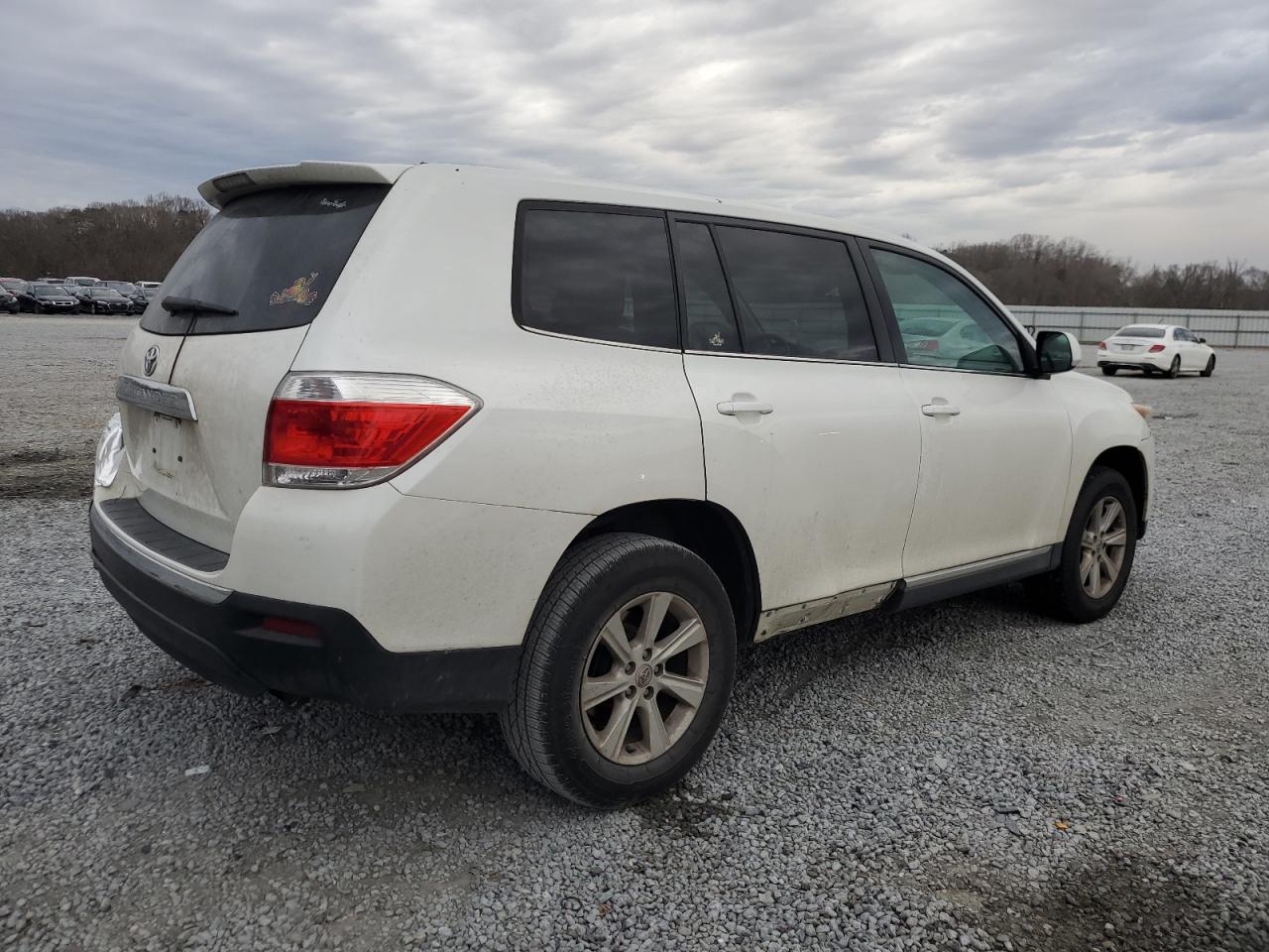 2013 Toyota Highlander - Image 3