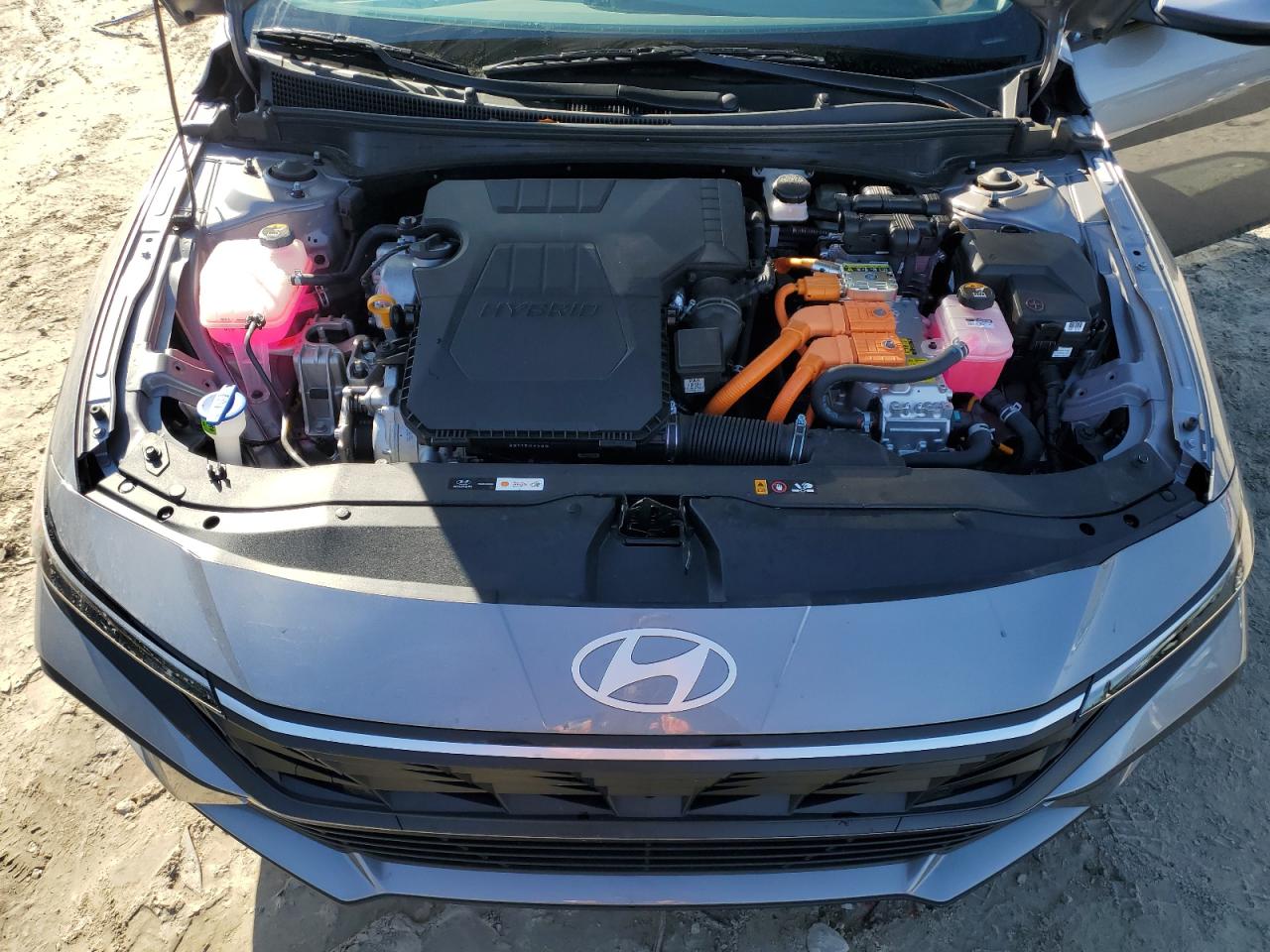 2024 Hyundai Elantra - Image 11