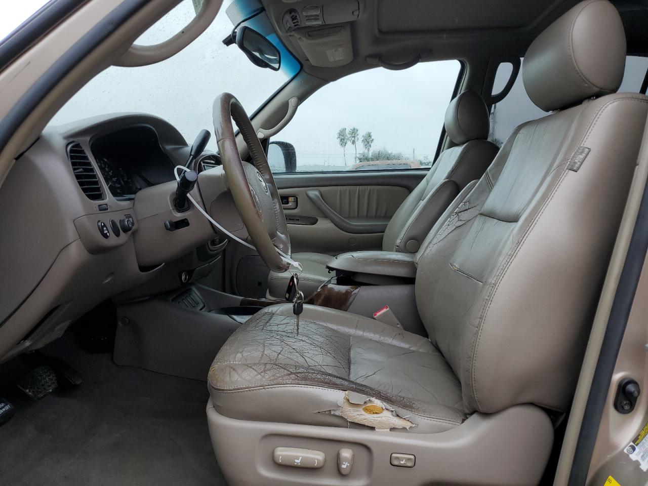 2005 Toyota Sequoia - Image 7