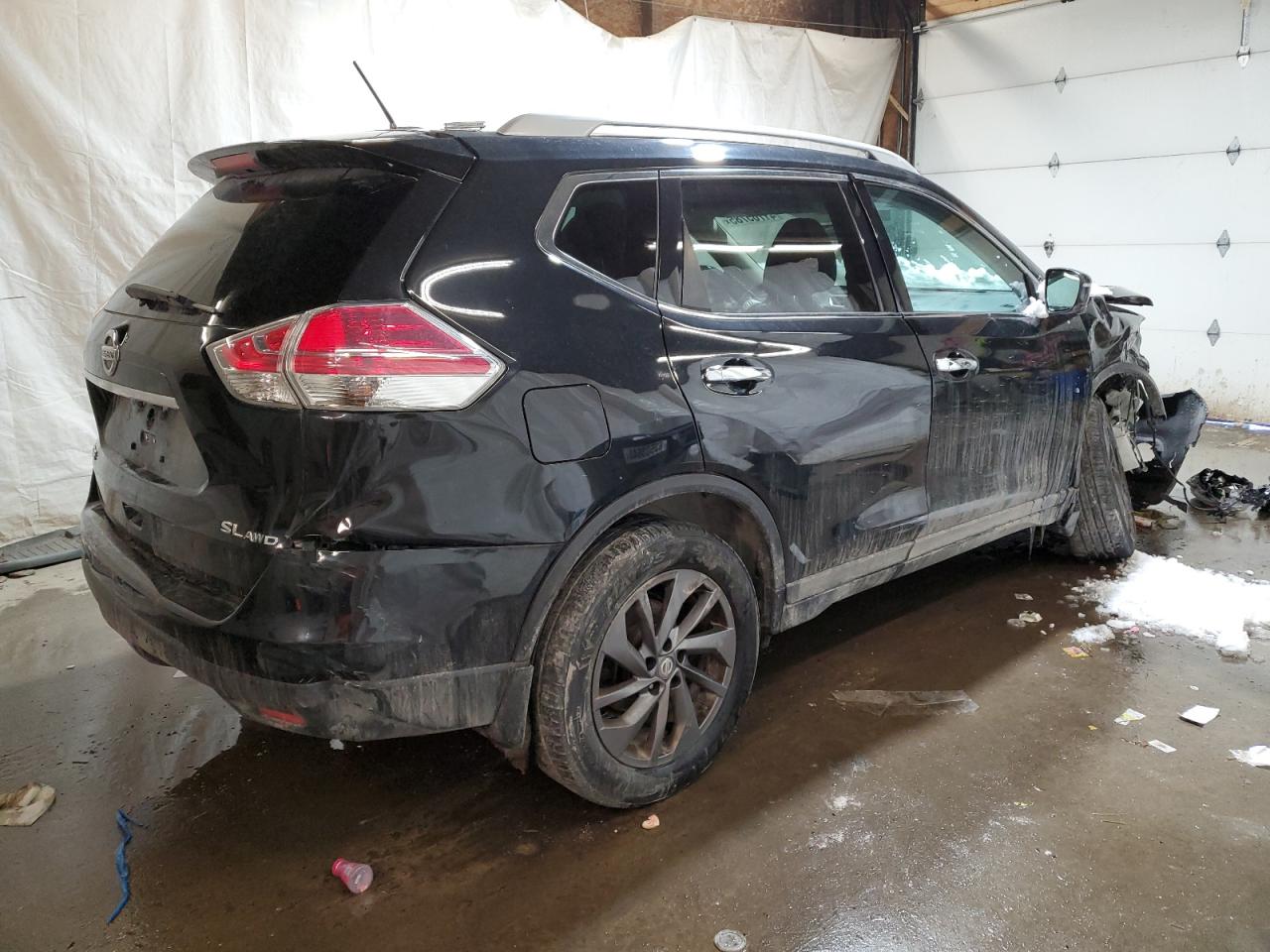 2016 Nissan Rogue - Image 3