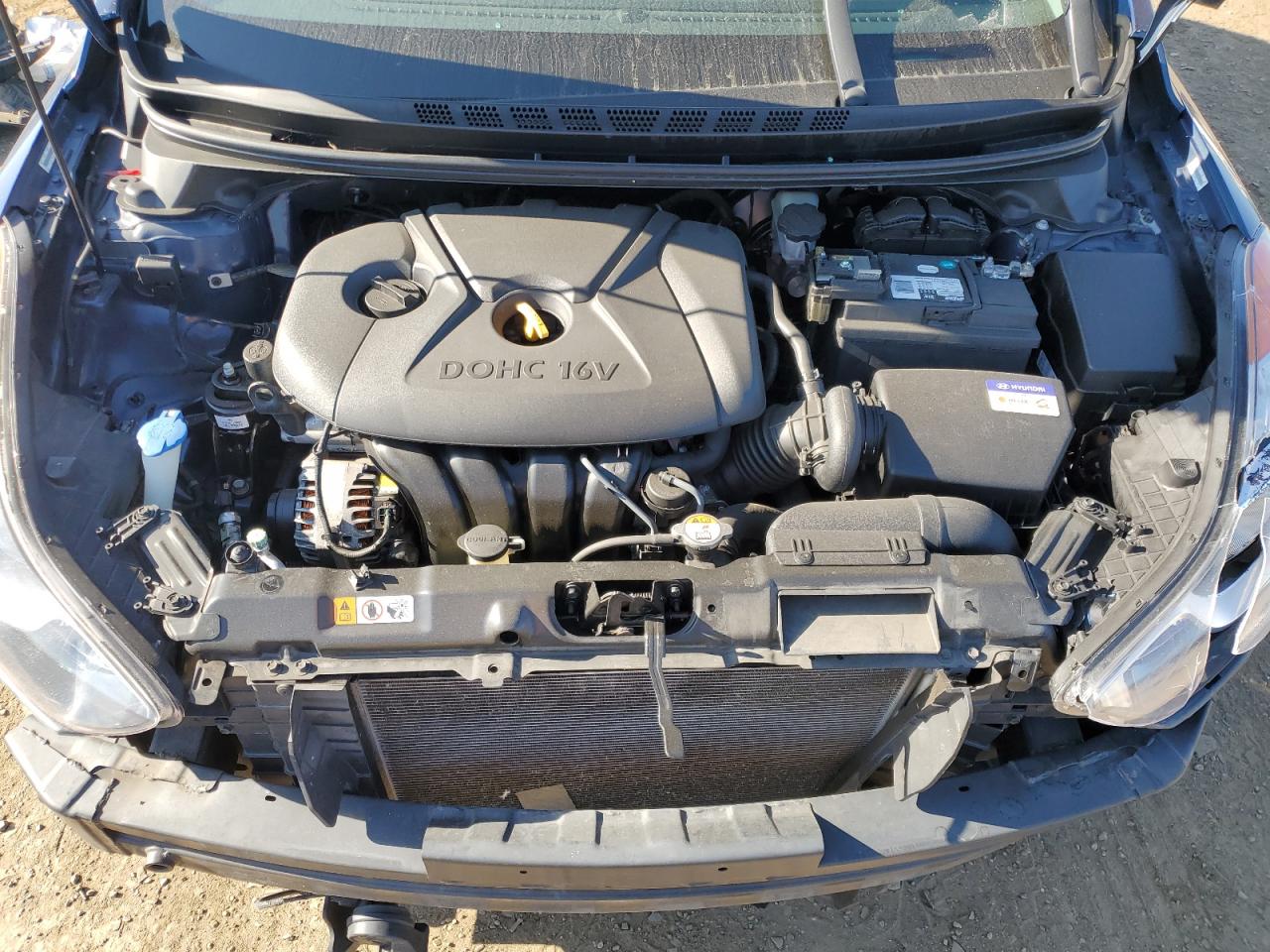 2013 Hyundai Elantra - Image 11