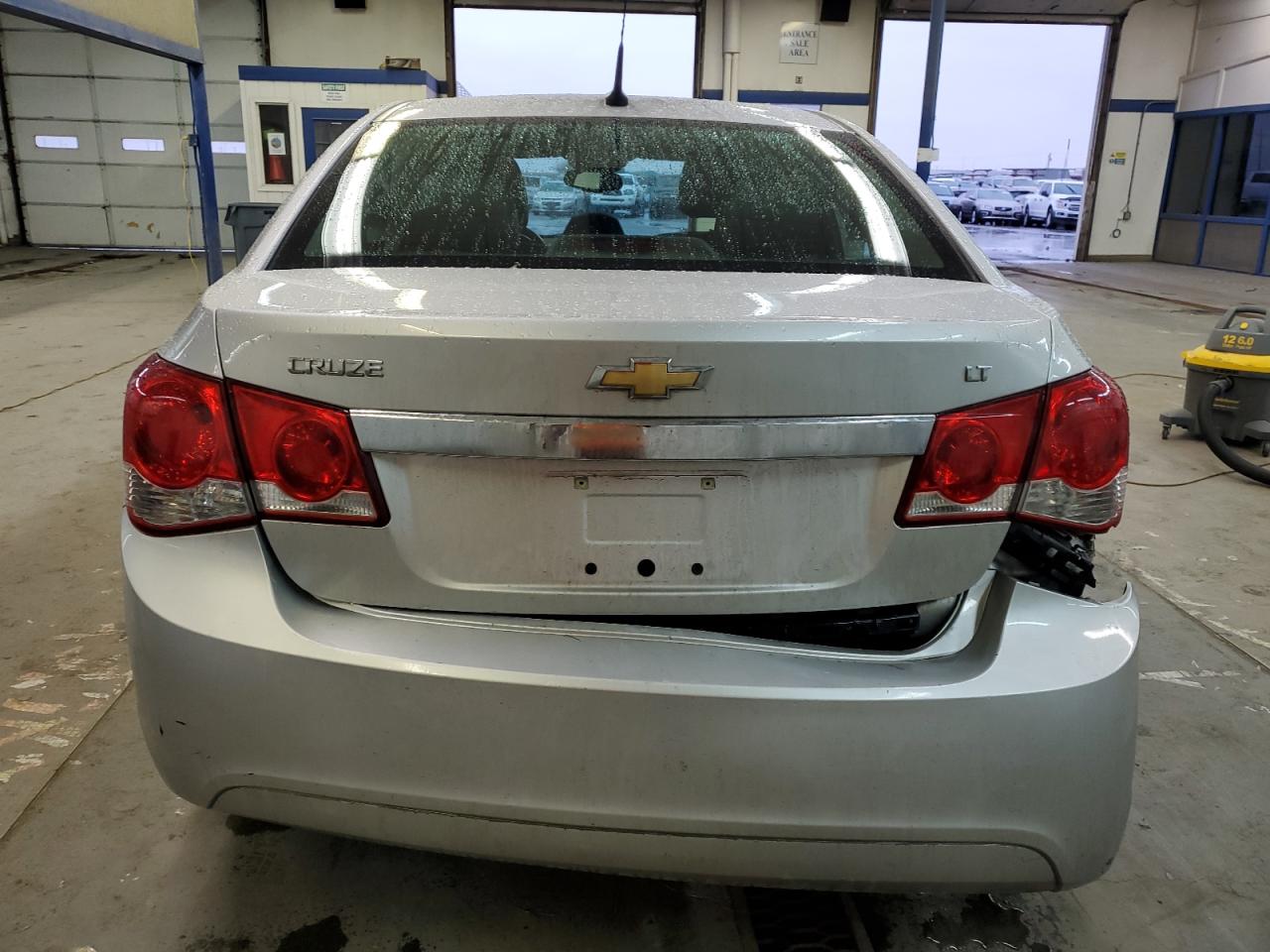 VIN 1G1PE5SB2E7379117 2014 CHEVROLET CRUZE no.6