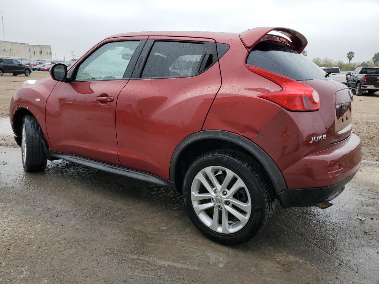 2013 Nissan Juke - Image 2