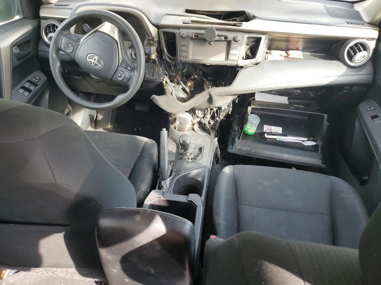 2014 Toyota RAV 4 - Image 8