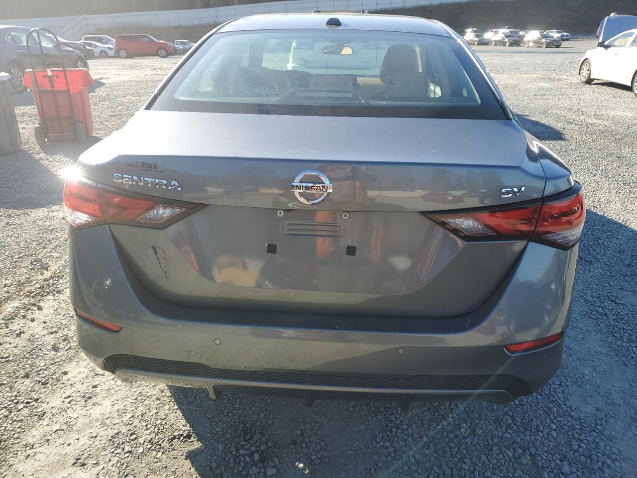 2021 Nissan Sentra - Image 6