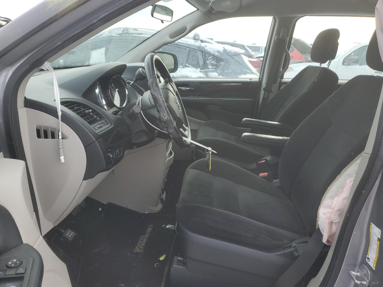 2016 Dodge Caravan - Image 7