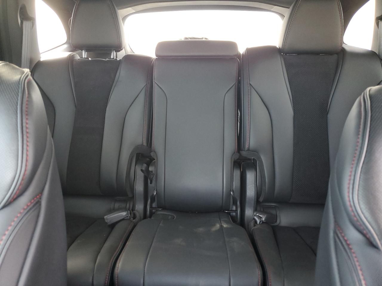 2022 Acura MDX - Image 10
