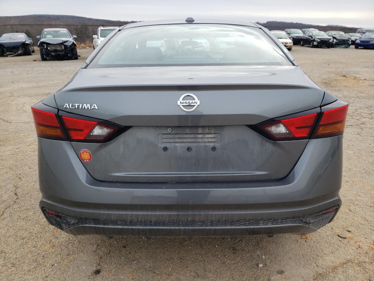 2020 Nissan Altima - Image 6