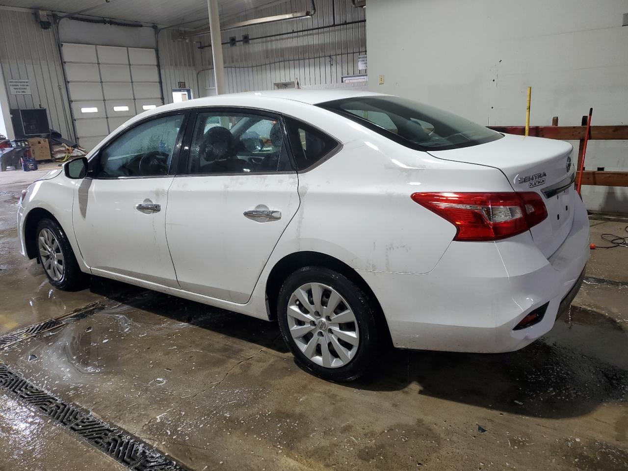 2019 Nissan Sentra - Image 2