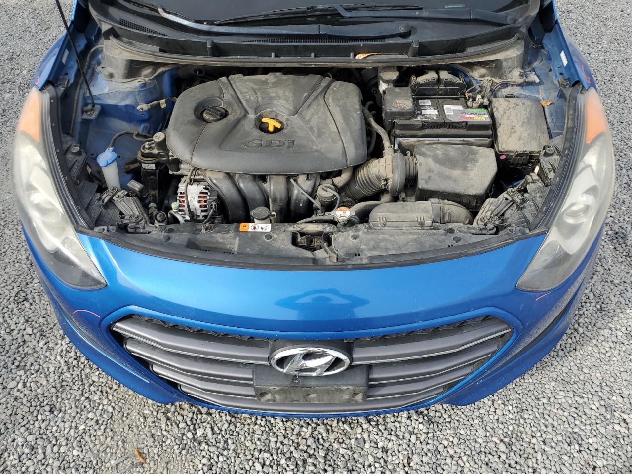 2017 Hyundai Elantra - Image 11