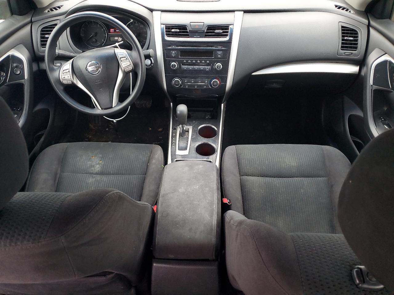 2014 Nissan Altima - Image 8