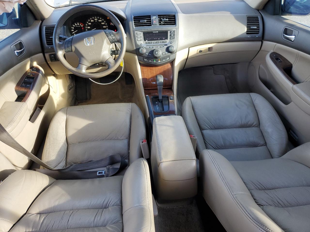 2006 Honda Accord - Image 8