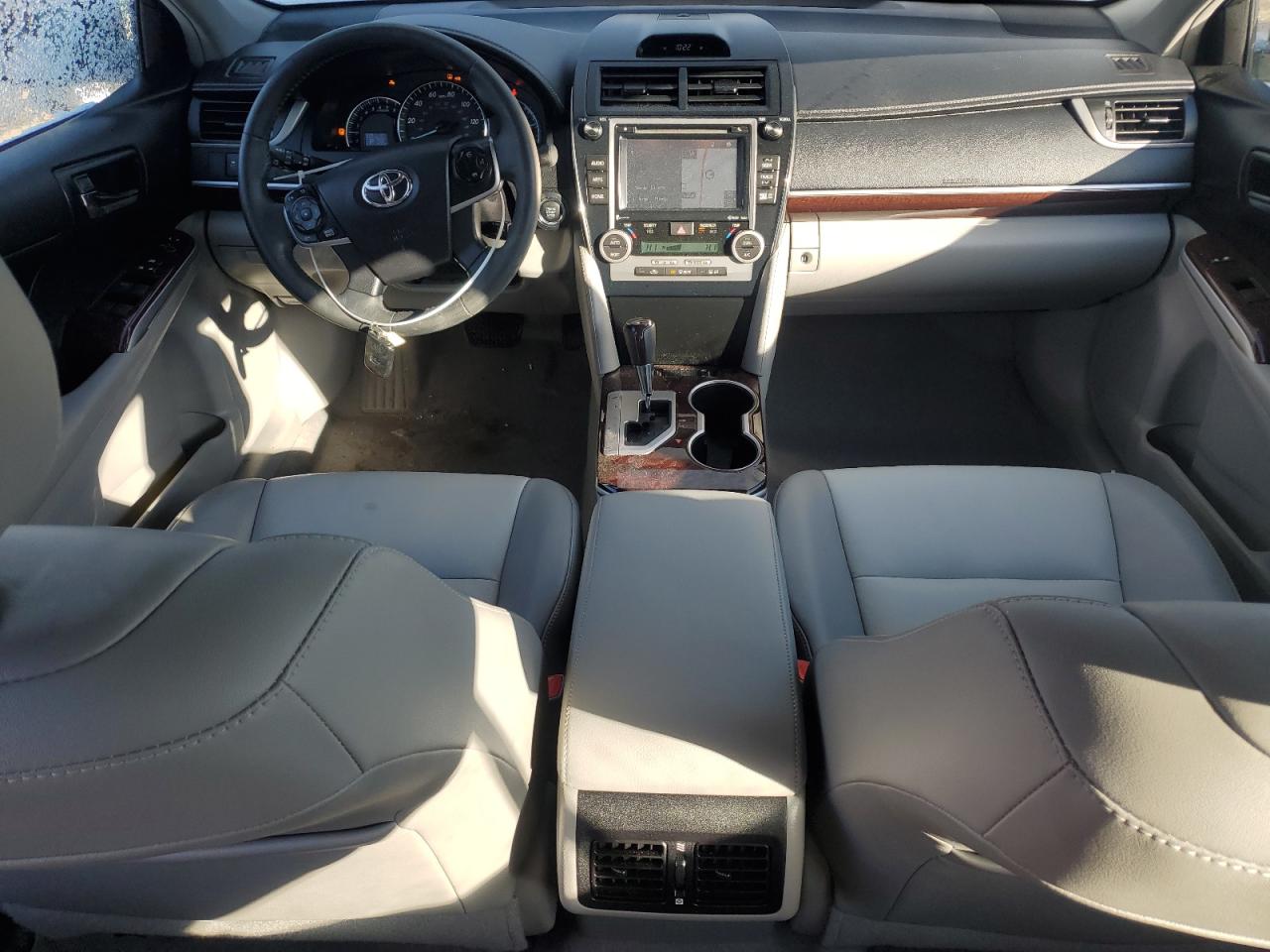 2014 Toyota Camry - Image 8