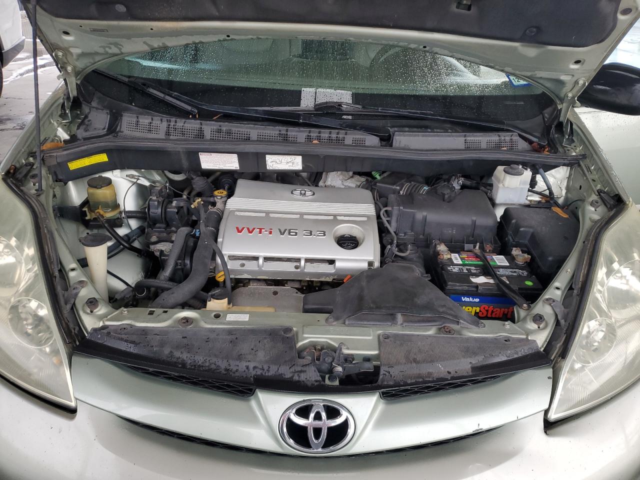 2006 Toyota Sienna - Image 12