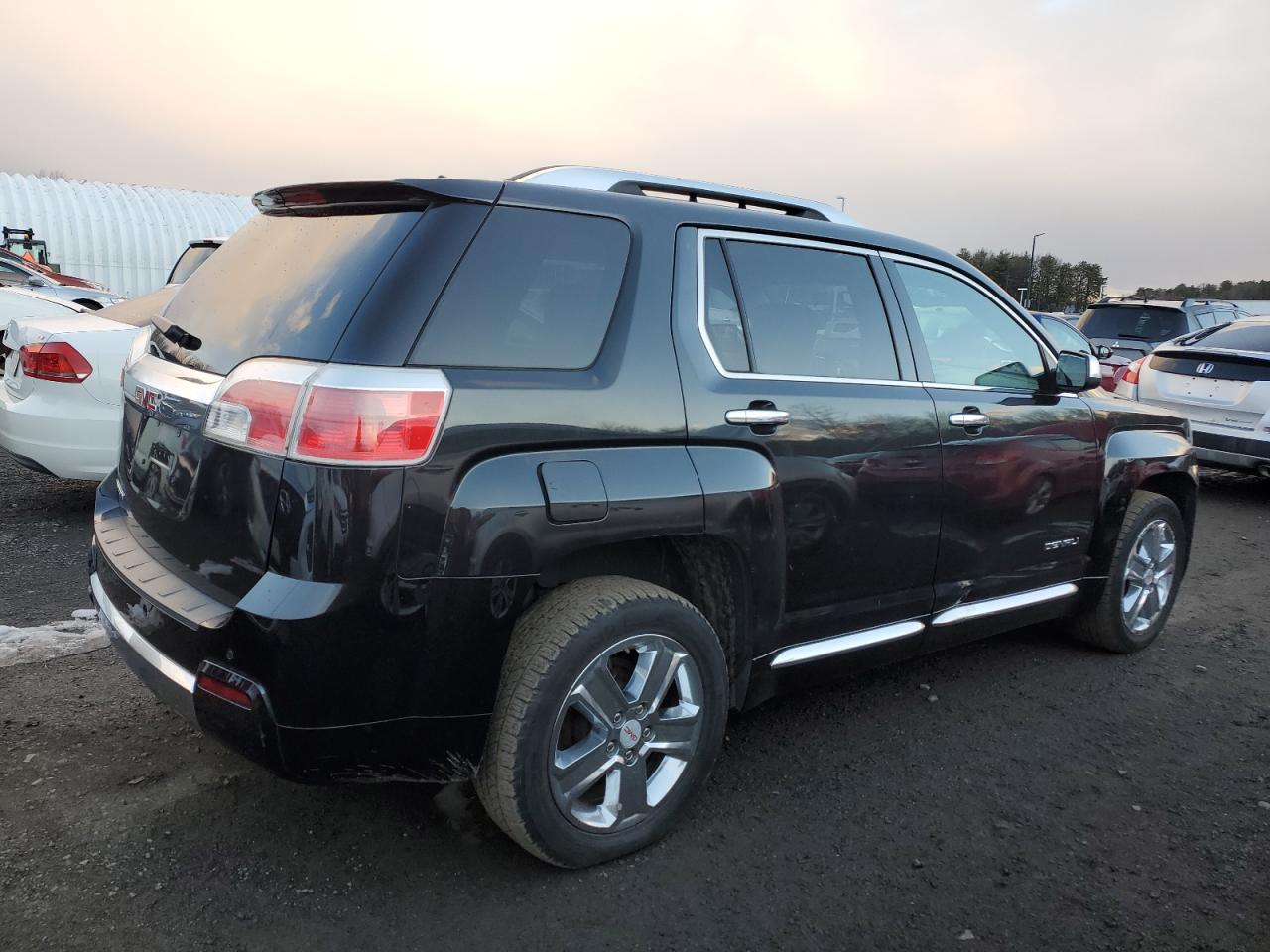 2014 GMC Terrain - Image 3